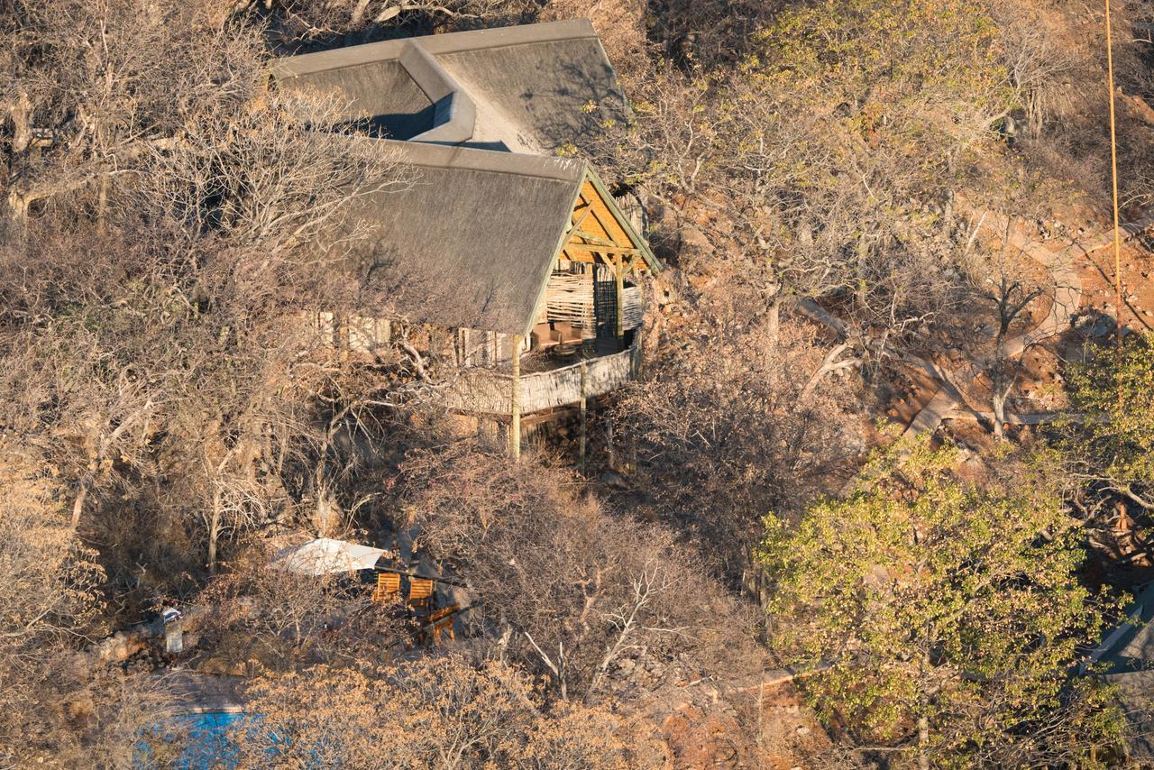 Ongava Lodge Okaukuejo Luaran gambar