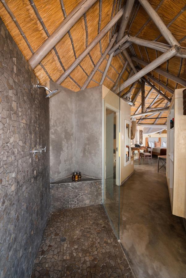 Ongava Lodge Okaukuejo Luaran gambar